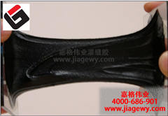 公路裂縫用什么材料處理好點(diǎn)呢，路面灌縫膠值得試一試