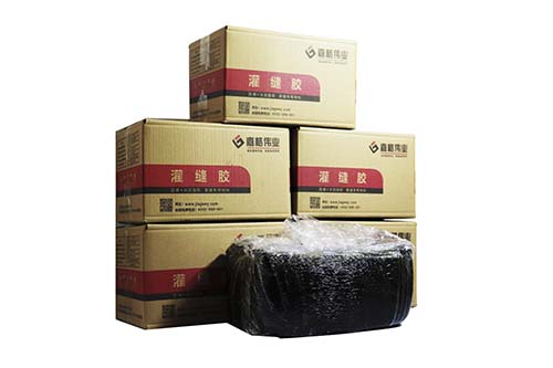 使用路面灌縫膠修補(bǔ)道路裂縫到底麻不麻煩？
